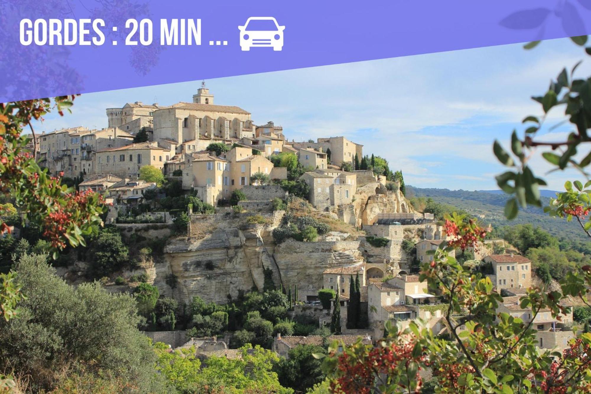 Vakantiehuis Piscine Chauffee, 5min Du Village Et Climatisation Saint-Saturnin-d'Apt