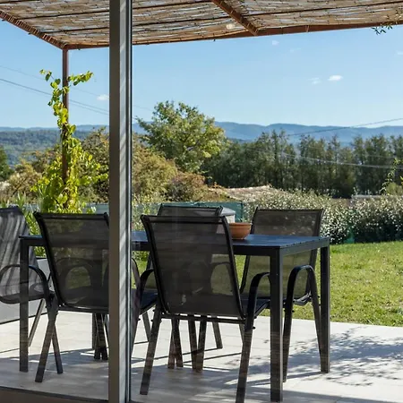 Villa Piscine Chauffee, 5Min Du Village Et Climatisation Saint-Saturnin-les-Apt Exterior photo